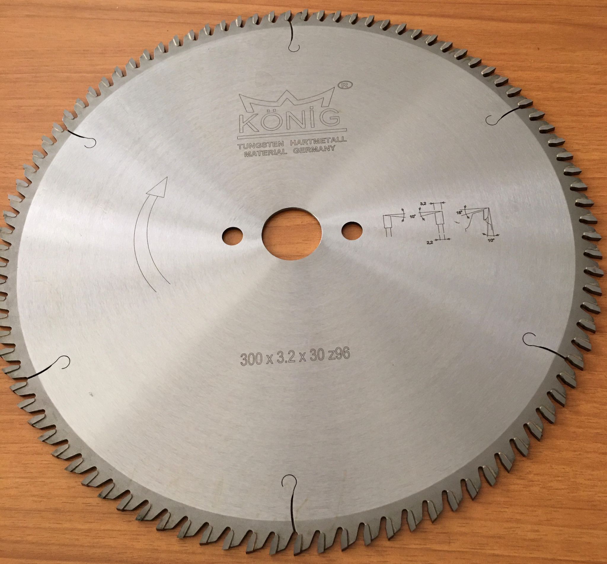 KÖNİG-Ahşap Gönyeleme Testeresi 300 * 3.2 * 30 * z96